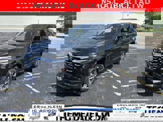New 2026 Chevrolet Equinox LT w/ Convenience Package II image 1