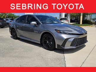 Certified 2025 Toyota Camry SE image 1