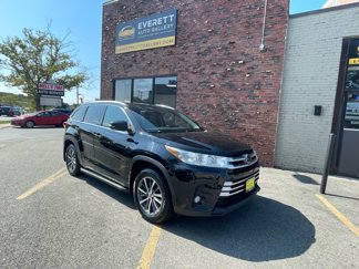 Used 2018 Toyota Highlander XLE image 1