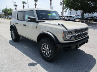 New 2025 Ford Bronco Badlands image 1