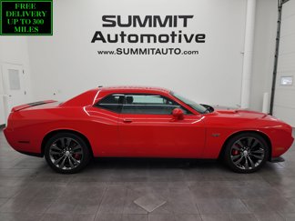 Used 2014 Dodge Challenger SRT8 image 1