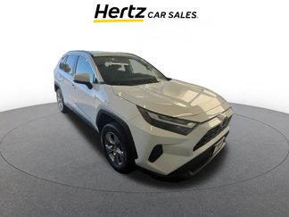 Used 2024 Toyota RAV4 XLE image 1