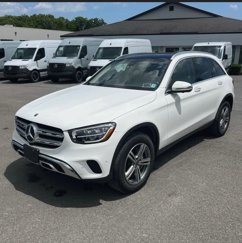 Used 2021 Mercedes-Benz GLC 300 4MATIC image 1