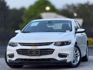 Used 2018 Chevrolet Malibu LT image 1