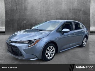Used 2022 Toyota Corolla LE image 1