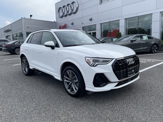 Certified 2025 Audi Q3 2.0T Premium w/ Convenience Package image 1