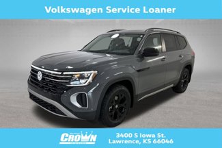 New 2025 Volkswagen Atlas Peak Edition SE image 1