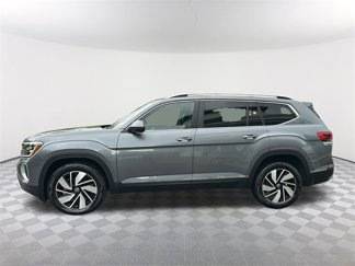 Used 2025 Volkswagen Atlas SEL image 1