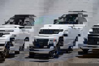 New 2025 Jeep Grand Cherokee L Summit image 1