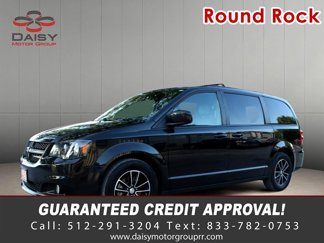 Used 2018 Dodge Grand Caravan GT image 1