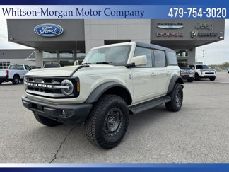 New 2025 Ford Bronco Outer Banks image 1
