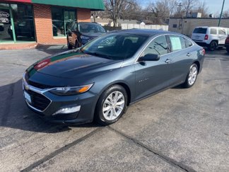 Used 2020 Chevrolet Malibu LT image 1