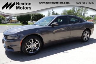 Used 2016 Dodge Charger SXT image 1