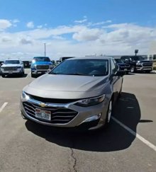 Used 2023 Chevrolet Malibu LS image 1