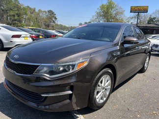 Used 2018 Kia Optima LX image 1