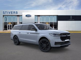 New 2025 Lincoln Navigator L Reserve image 1