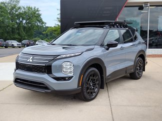 New 2025 Mitsubishi Outlander AWD image 1