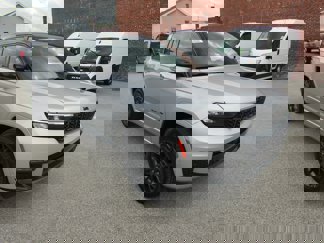 New 2025 Jeep Grand Cherokee L Summit image 1