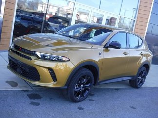 New 2024 Dodge Hornet GT w/ GT Blacktop Package image 1