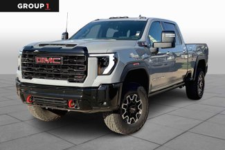 Used 2025 GMC Sierra 2500 AT4X image 1