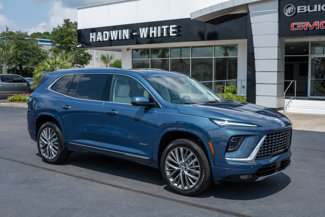 New 2026 Buick Enclave Avenir image 1