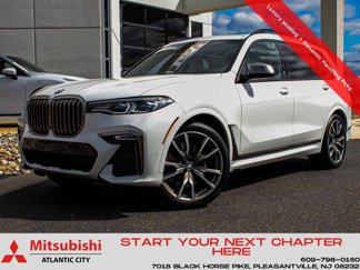 Used 2022 BMW X7 M50i w/ Dynamic Handling Package image 1