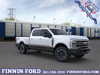 New 2025 Ford F250 4x4 Crew Cab Super Duty image 1