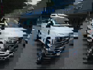 New 2025 Ford F350 Lariat image 1