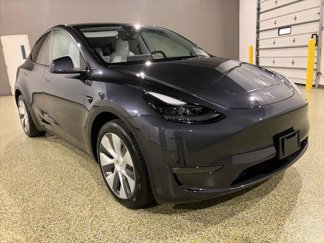 Used 2024 Tesla Model Y Long Range image 1