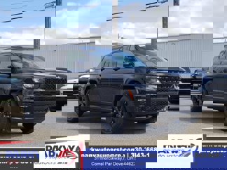 New 2025 Jeep Grand Cherokee L Limited w/ Black Appearance Package image 1