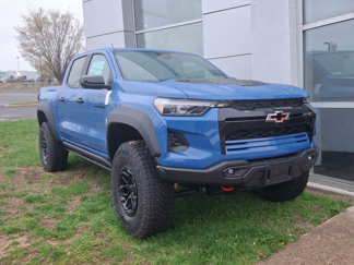 New 2025 Chevrolet Colorado ZR2 w/ ZR2 Bison Edition image 1