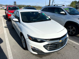 Used 2020 Chevrolet Malibu LT image 1