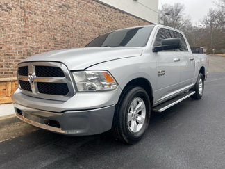 Used 2015 RAM 1500 Classic SLT image 1