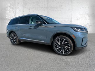 New 2025 Lincoln Aviator Reserve w/ Equipment Group 201A image 1