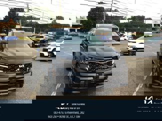 Certified 2023 Kia Sorento EX image 1