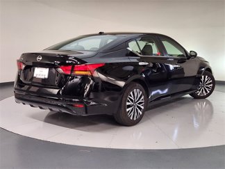 Used 2024 Nissan Altima 2.5 SV video 2