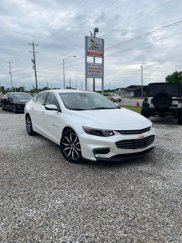 Used 2016 Chevrolet Malibu LT image 1