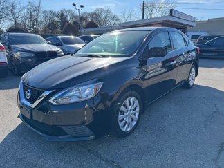 Used 2017 Nissan Sentra SV image 1