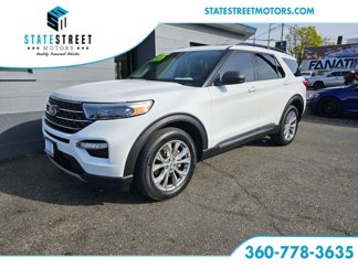 Used 2023 Ford Explorer XLT image 1