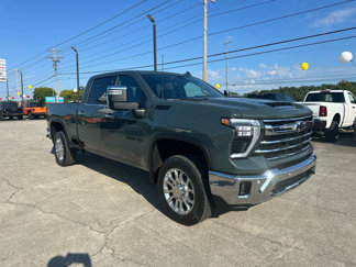 Used 2025 Chevrolet Silverado 3500 LTZ w/ LTZ Premium Package image 1