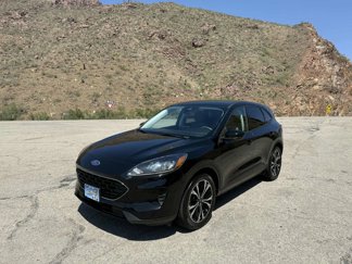 Used 2022 Ford Escape SE w/ SE Sport Appearance Package image 1