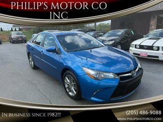 Used 2017 Toyota Camry SE image 1