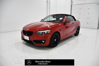 Used 2019 BMW 230i xDrive Convertible image 1