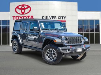 Used 2024 Jeep Wrangler Unlimited Rubicon w/ Convenience Group image 1