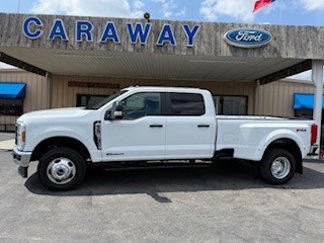 New 2025 Ford F350 XL image 1