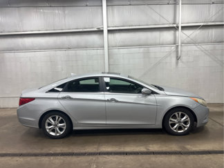 Used 2011 Hyundai Sonata Limited image 1