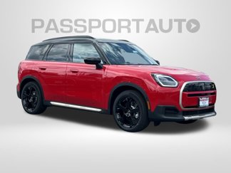New 2025 MINI Cooper Countryman SE image 1