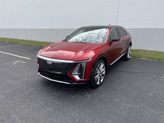 Used 2024 Cadillac Lyriq Luxury w/ LPO, Floor Liner Package image 1
