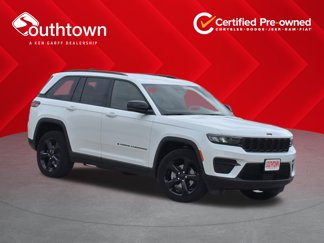 Used 2022 Jeep Grand Cherokee Altitude image 1