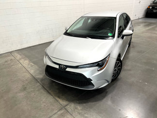 Used 2022 Toyota Corolla LE image 1